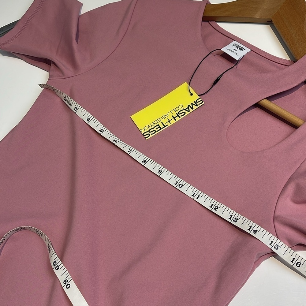 Smash + Tess Warm Hearted Crop Top in Dreamy Pink New Size Medium - Picture 8 of 9